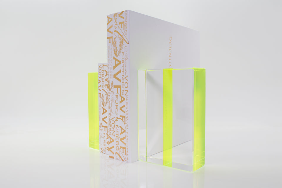 CHAPTER BOOKENDS GREEN