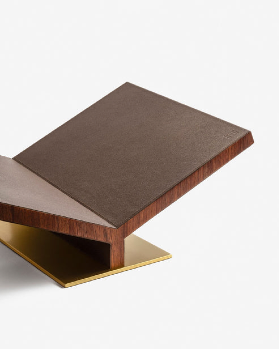 ASSOULINE - LIBRARY COLLECTION | COLLECTOR ULTIMATE BOOKSTAND BROWN PEBBLED LEATHER