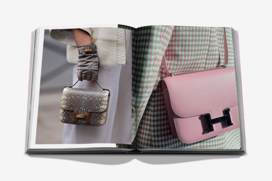 ASSOULINE - THE CASSICS COLLECTION  - FASHIONPHILE THE BOOK OF ICONIC BAGS