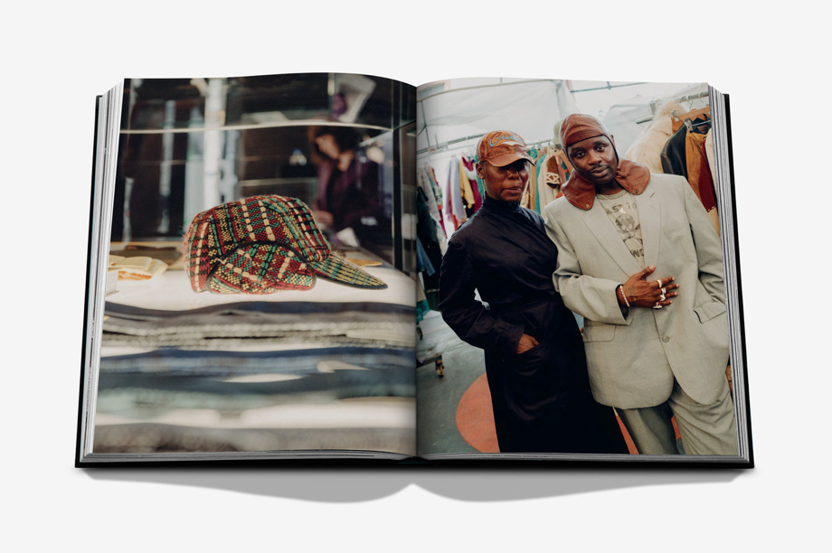 ASSOULINE | THE CLASSICS COLLECTION - LONDON CHIC