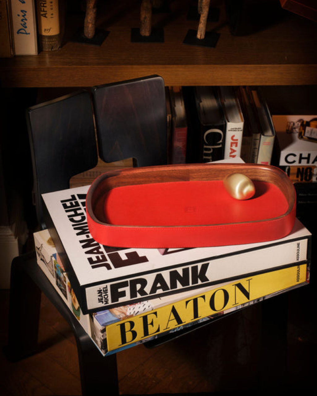 ASSOULINE - LIBRARY COLLECTION | PEBBLE BACKGAMMON SET LEATHER BRASS WOOD